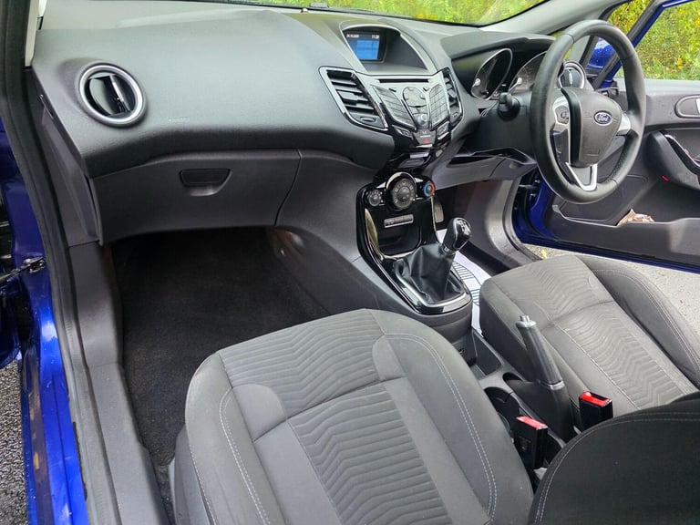 2016 Ford Fiesta 1.0T EcoBoost Zetec Euro 6 (s/s) 3dr HATCHBACK Petrol Manual