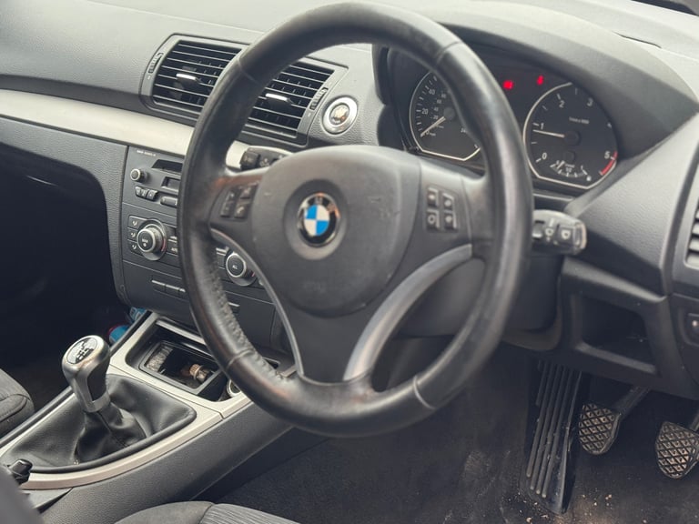 BMW, 1 SERIES, Hatchback, 2011, Manual, 1995 (cc),5 doors - Image 5