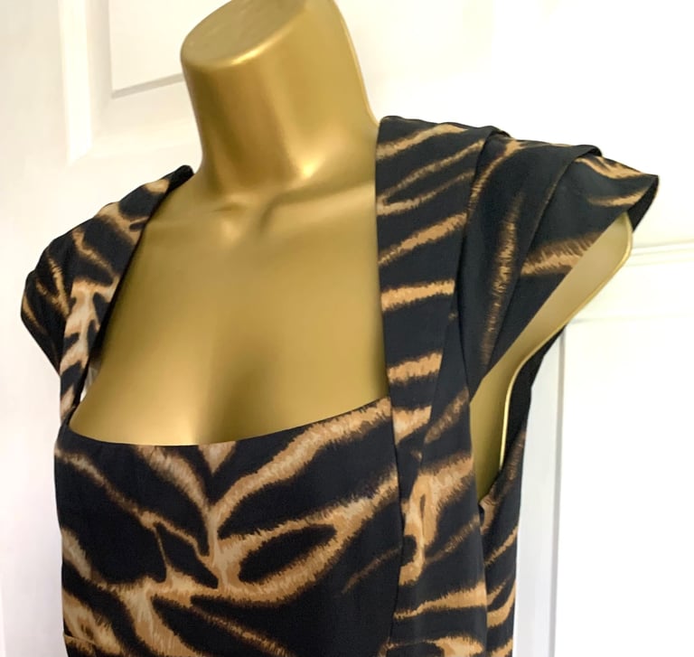 image for Karen Millen ‘Tiger’ Satin Occassion Dress💗Size 12-14💗Excellent
