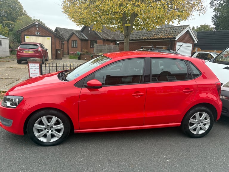 Volkswagen, POLO, Hatchback, 2010, Semi-Auto, 1390 (cc), 5 doors
