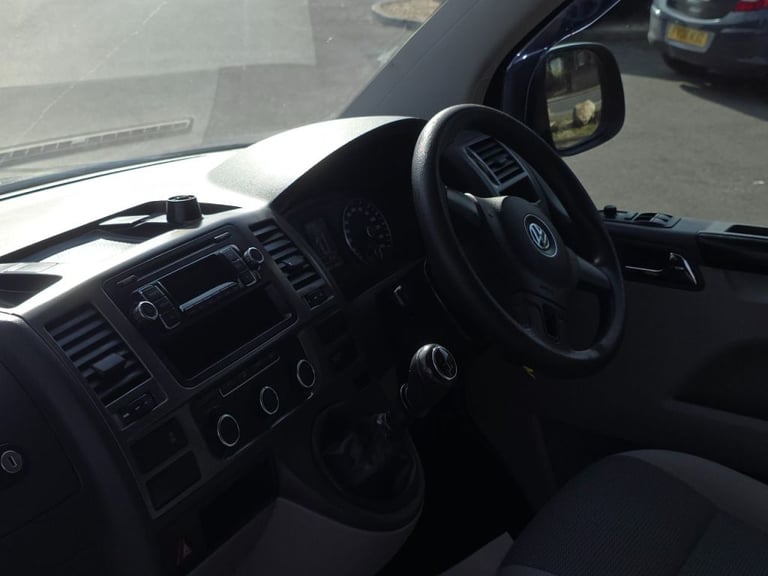  Volkswagen Caravelle 2.0 TDI 140PS SE Minibus Diesel