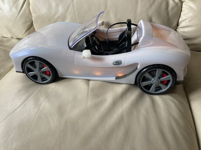 Rainbow High Dolls House 