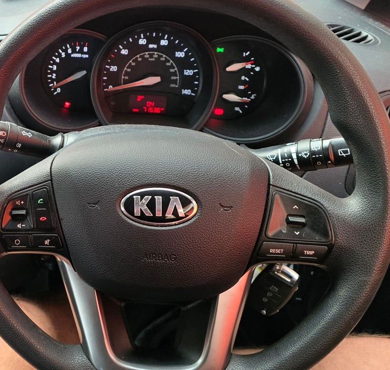 Kia, RIO, Hatchback, 2014, Manual, 1248 (cc), 5 doors
