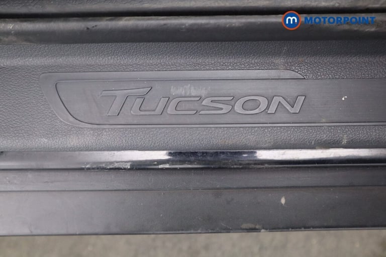 2017 Hyundai TUCSON 1.7 CRDi Blue Drive SE Nav 5dr 2WD SUV Diesel Manual