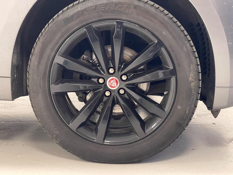 2020 Jaguar F-Pace 2.0 D180 Chequered Flag Auto AWD Euro 6 (s/s) 5dr ESTATE Diesel Automatic