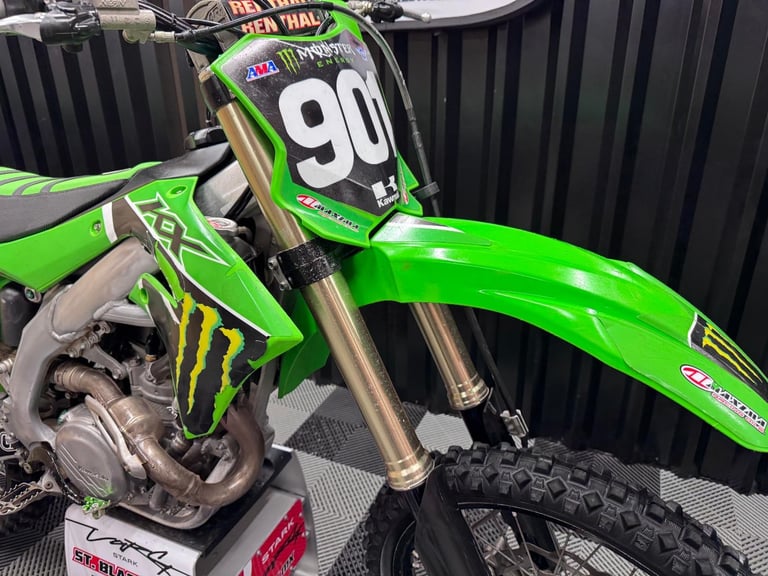 2019 KAWASAKI KXF 450 MOTO-X BIKE - 1 OWNER FROM NEW