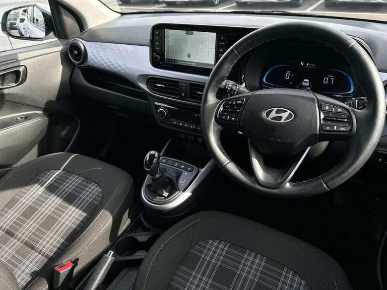 2024 Hyundai i10 1.0 Premium Hatchback 5dr Petrol Auto Euro 6 (s/s) (63 ps) Hatchback PETROL Auto...