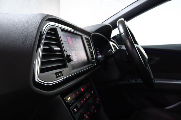 2018 SEAT Leon 2.0 TSI 290 Cupra [EZ] 5dr DSG HATCHBACK PETROL Automatic