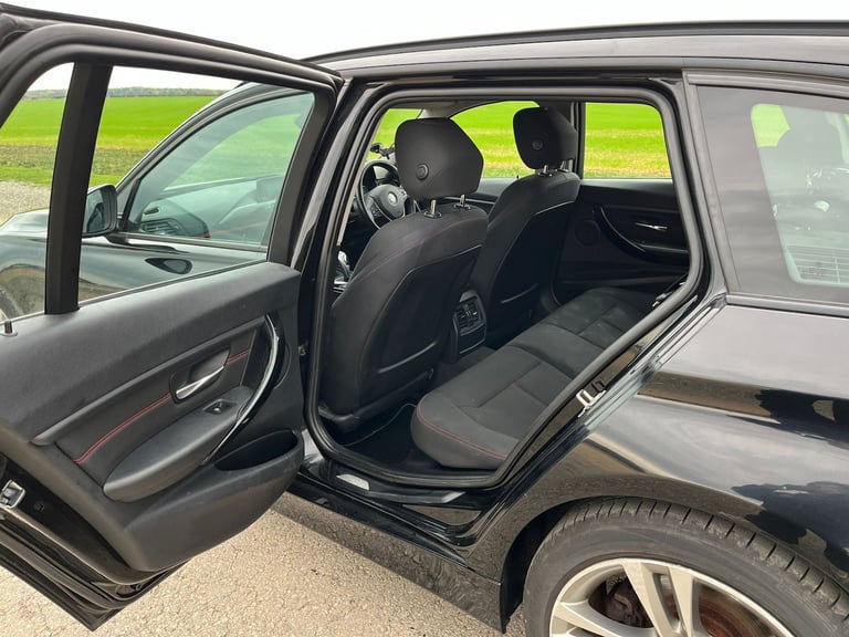 2012 BMW 3 Series 318d Sport 5dr Step Auto ESTATE Diesel Automatic