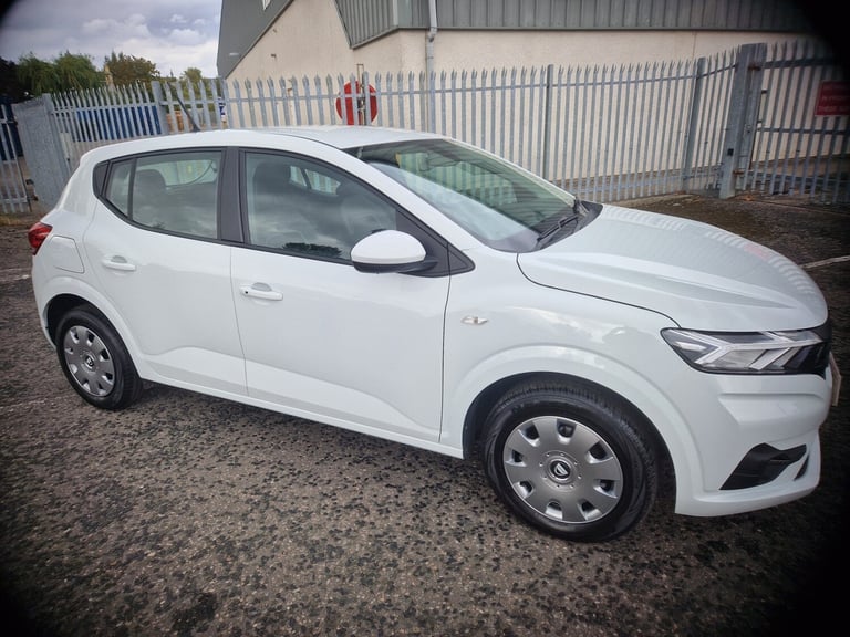 image for DACIA SANDERO AUTOMATIC