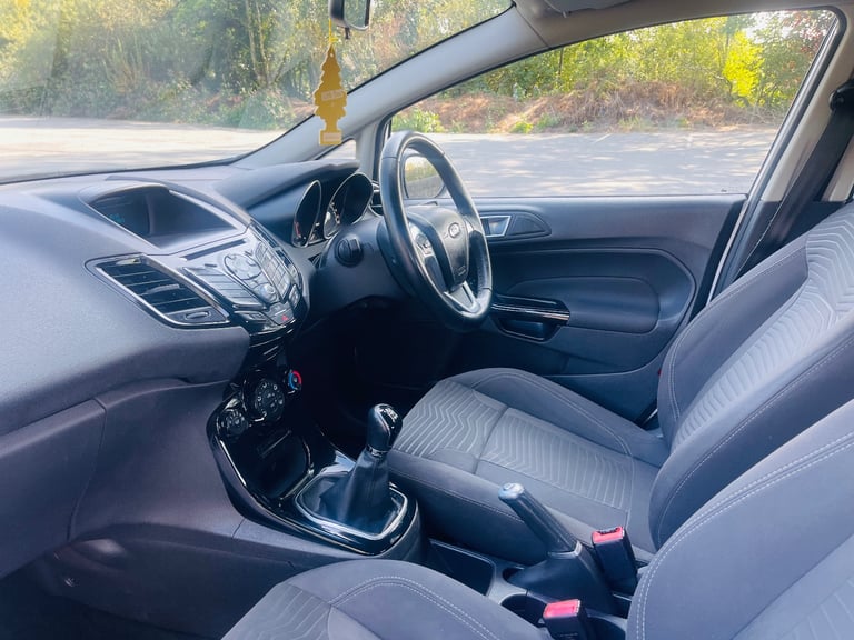 Ford FIESTA 2015, Manual 1.25 petrol, long mot, px or swap possible, 5 doors