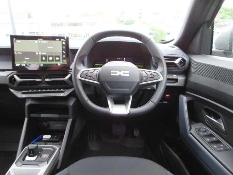 2025 Dacia Duster Journey HYBRID 140 4x2 MY24 HATCHBACK Petrol/Electric Hybrid Automatic