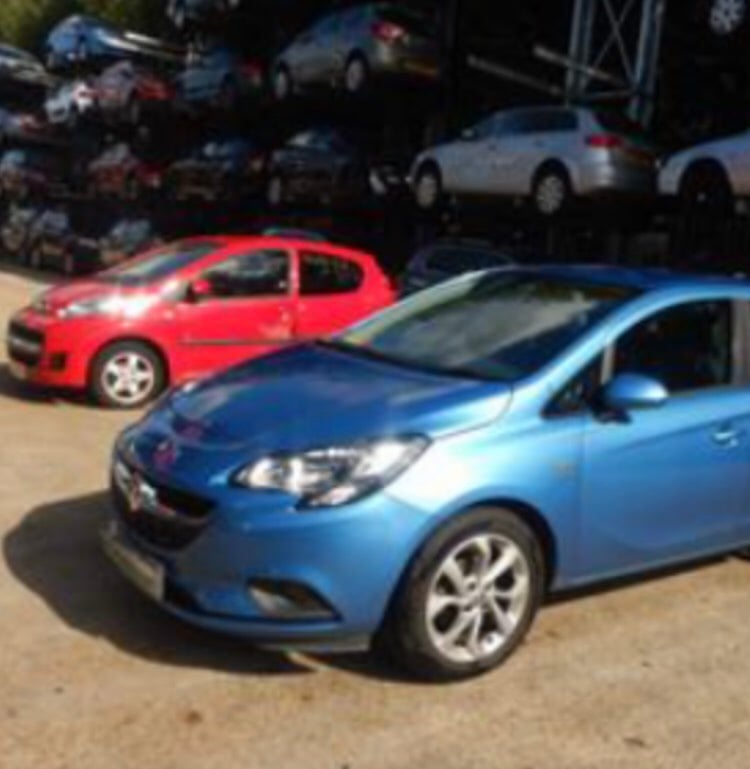 Vauxhall Corsa E.  Headlight. Passenger side. Breaking spares parts 
