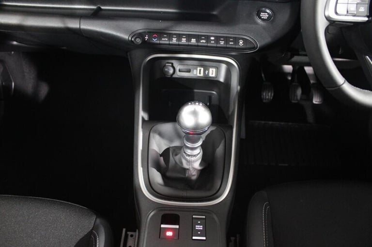 2024 Jeep Avenger 1.2 Altitude+ 5dr Hatchback Petrol Manual