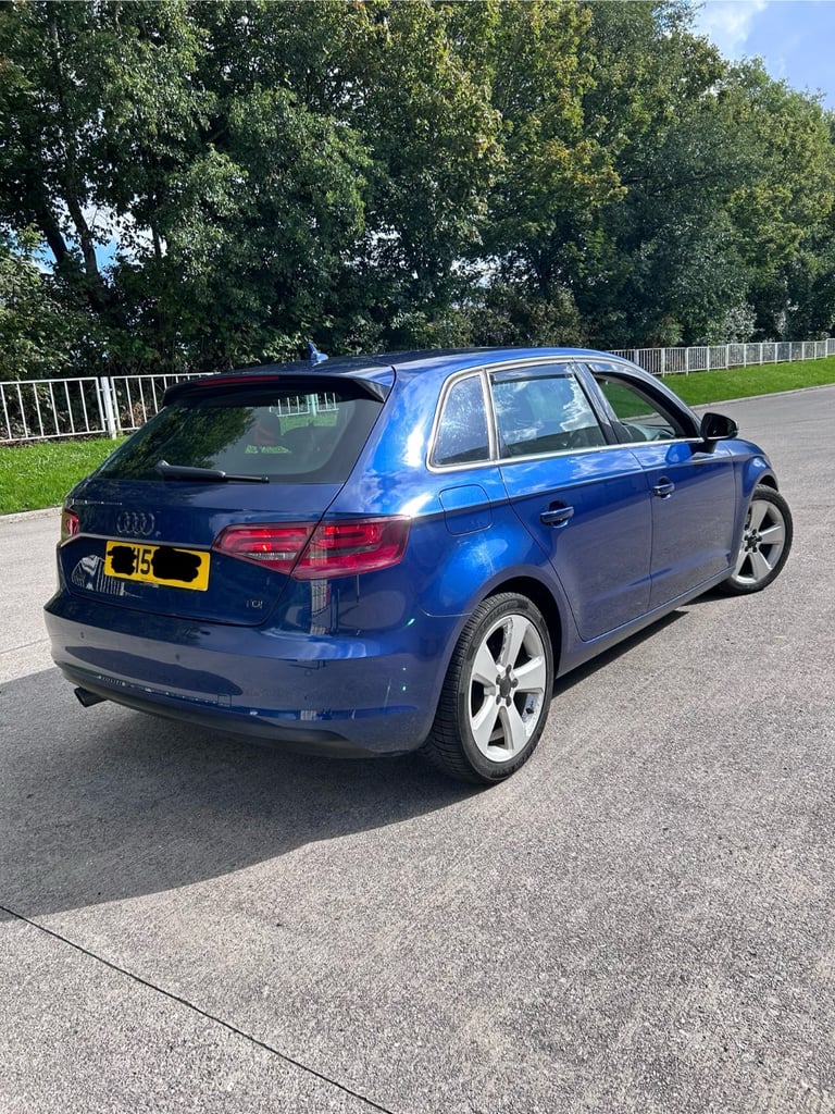 Audi A3 SPORT 2015 1.6 L TDI 110 SPORTBACK START/STOP 