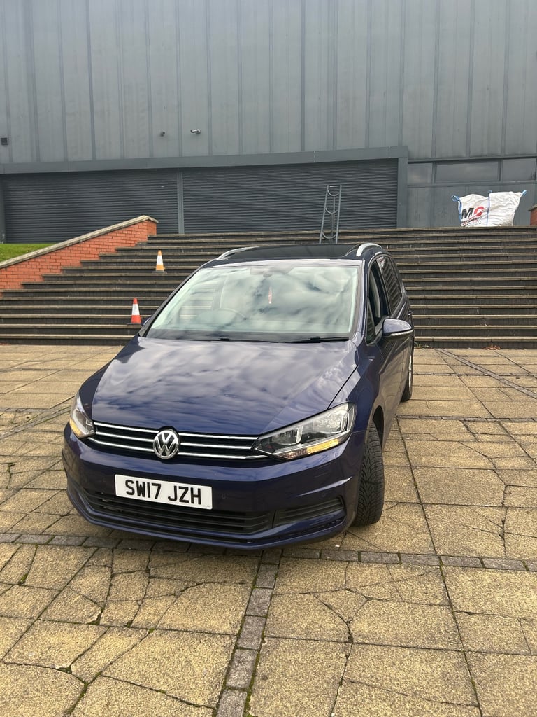 Fully Loaded 2017 Volkswagen Touran 2.0 TDI like Seat Alhambra Volkswagen Sharan Ford Galaxy 