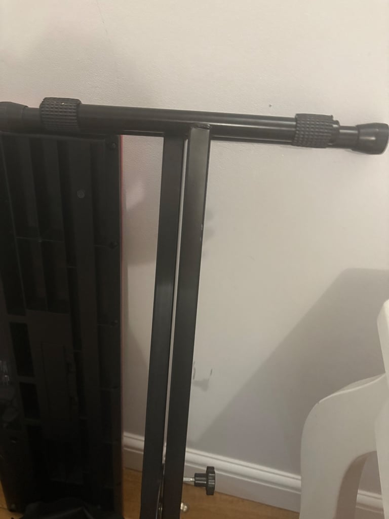 Piano stand 