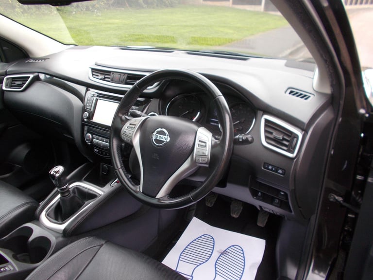 2017 Nissan Qashqai 1.5 dCi Tekna 2WD Euro 6 (s/s) 5dr HATCHBACK Diesel Manual