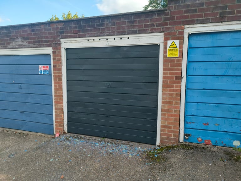Garage to Let in Carrington Nottingham 