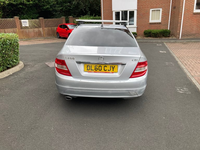 MERCEDES BENZ C200 EXCECUTIVE SE CDI AUTOMATIC