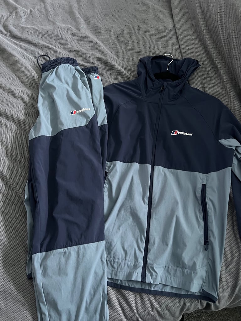 image for Men’s size s berghaus tracksuit 