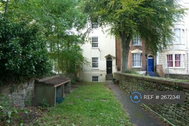 1 bedroom flat in Montpelier, Bristol, BS6 (1 bed) (#2672341)