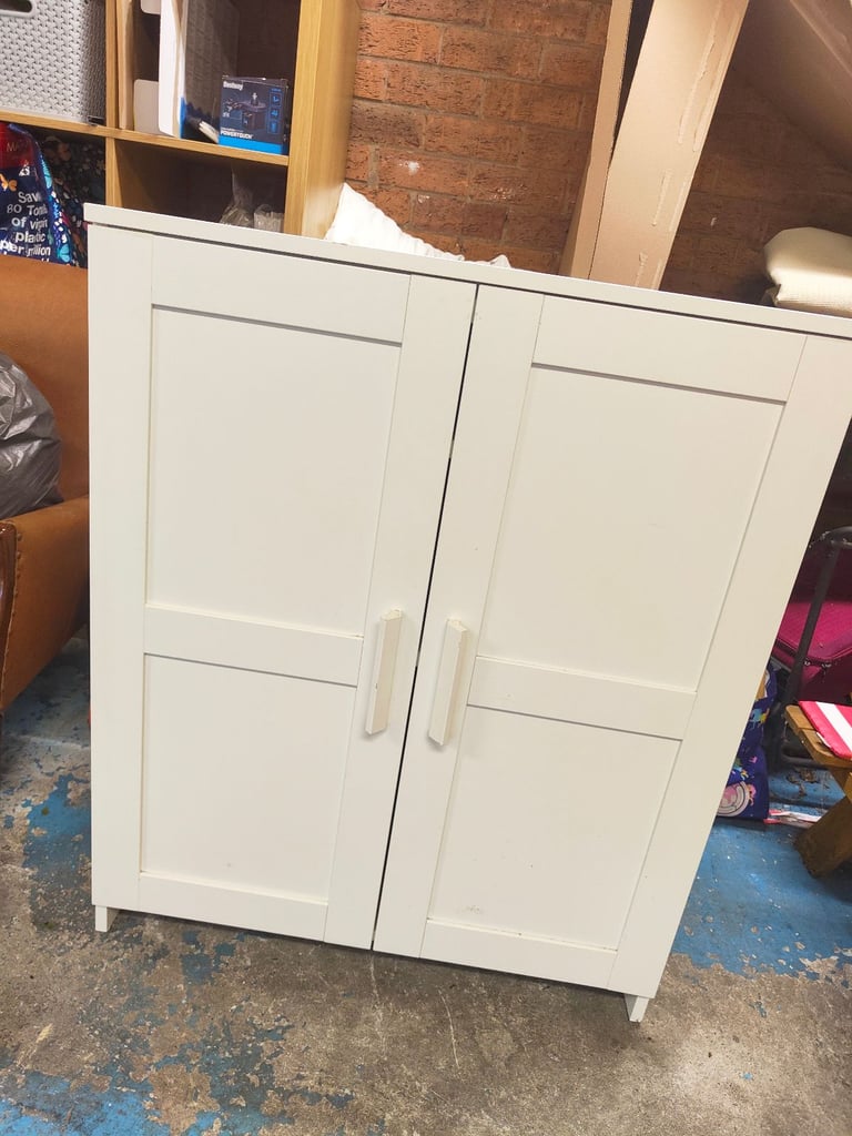 White cabinet 