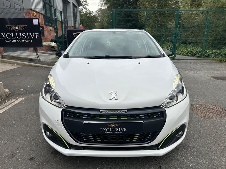 2016 Peugeot 208 1.2 PureTech Active Design Lime Euro 6 5dr HATCHBACK Petrol Manual