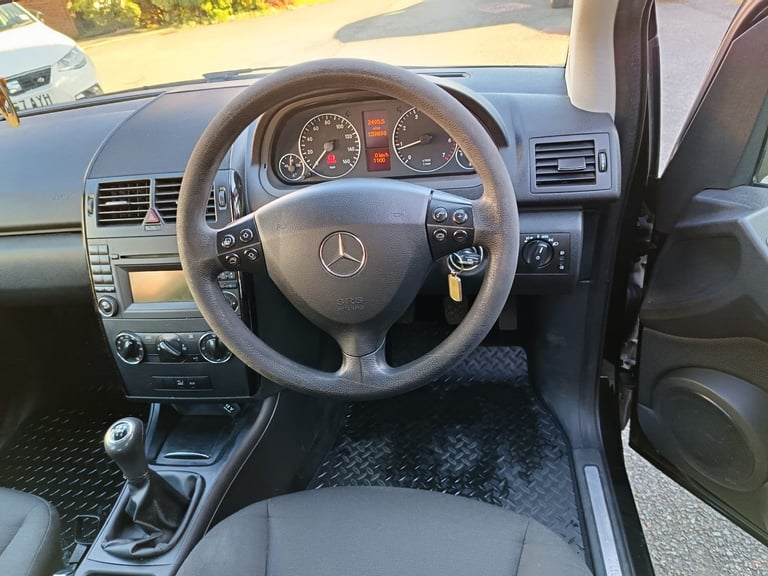 Mercedes-Benz, A CLASS, Hatchback, 2010, Manual, 1498 (cc), 5 doors