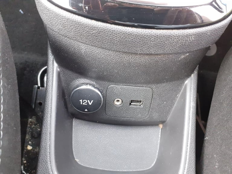 2015 Ford Fiesta 1.25 82 Zetec 3dr HATCHBACK PETROL Manual