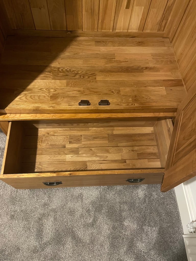 Oak furniture land wardrobe 