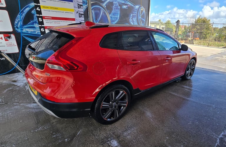 Volvo, V40, Hatchback, 2013, Manual, 1560 (cc), 5 doors