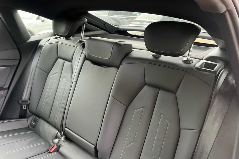 2025 Audi Q4 e-tron 150kW 40 63kWh Black Edition 5dr Auto SUV Electric Automatic