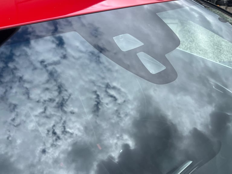 VOLVO V40 1.5 R-Design T3 Red Auto Petrol 2016