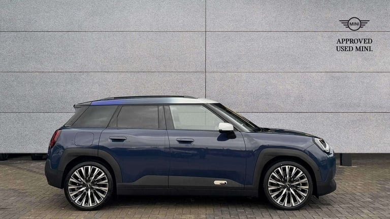  MINI Aceman 160kW SE Exclusive 54kWh 5dr Auto Hatchback Electric Automatic