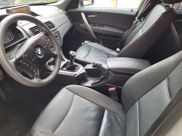 LEFT HAND DRIVE  BMW X3   DIESEL  VERY RARE AND CHEAP ! BARGAIN