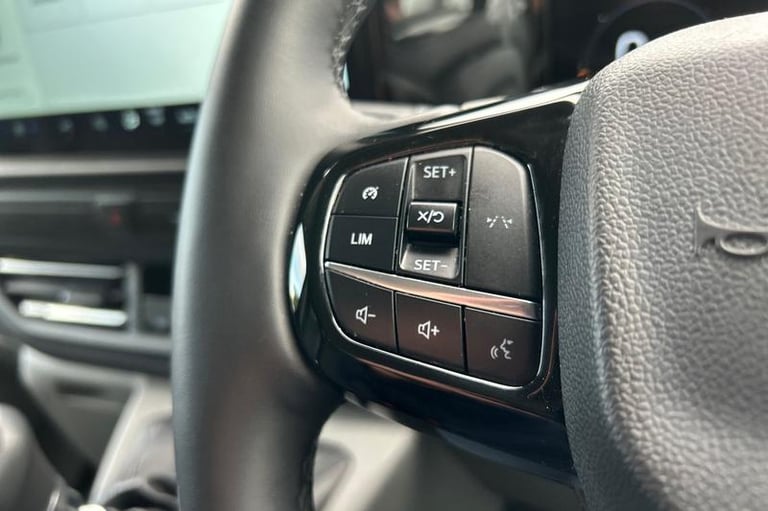 2025 Ford Transit Custom 280 Limited L2 LWB FWD 2.0 EcoBlue 136ps Low Roof, CAMERA, PARKING SENSO...