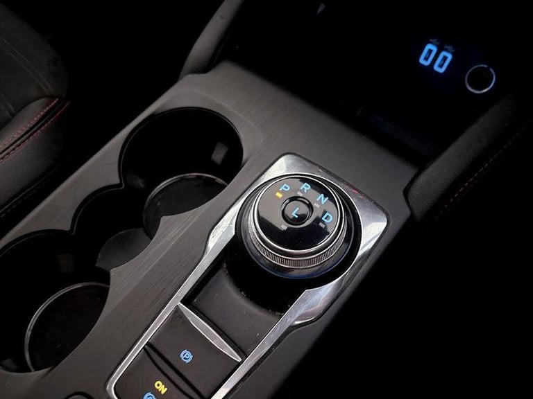 2021 Ford Kuga 2.5 Duratec 14.4kWh ST-Line X Edition CVT Euro 6 (s/s) 5dr Automatic SUV Hybrid Au...