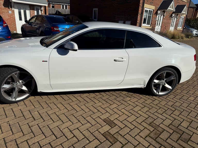 Audi, A5, Coupe, 2010, Manual, 1968 (cc), 2 doors