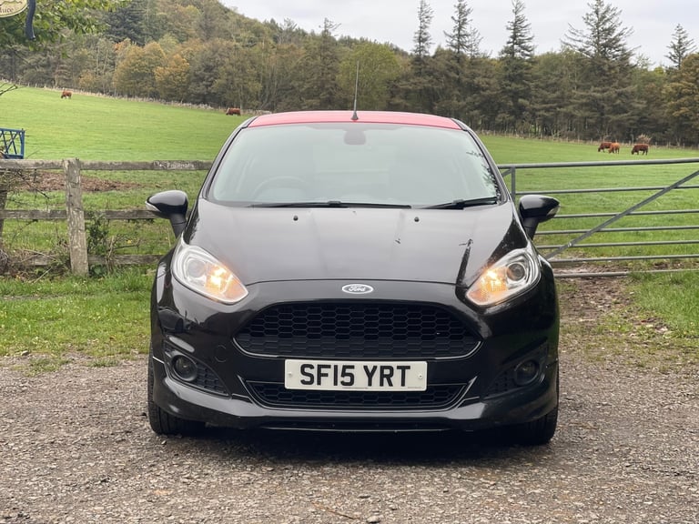 2015 Ford Fiesta 1.0 EcoBoost 140 Zetec S Black 3dr HATCHBACK Petrol Manual
