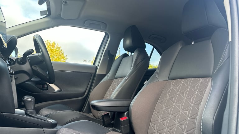 2023 Toyota Yaris Cross 1.5 Hybrid Excel 5dr CVT Hybrid Estate Estate Hybrid Automatic