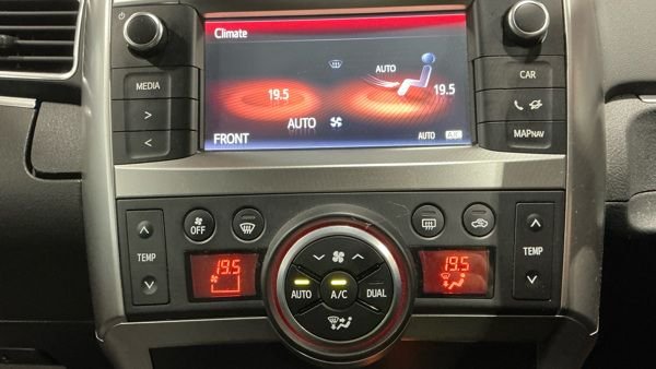 2014 Toyota Verso 1.6 V-Matic Icon MPV 5dr Petrol Manual Euro 5 Euro 5 (132 ps) MPV Petrol Manual