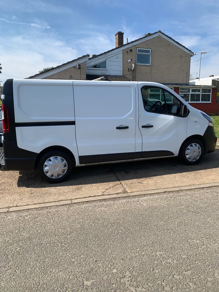 image for Vauxhall, VIVARO SWB