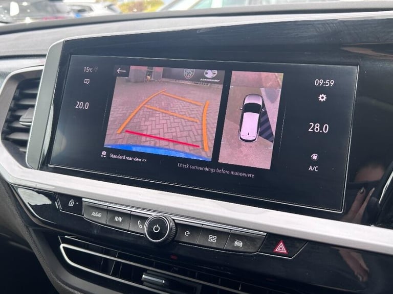 2023 Vauxhall Crossland X 1.6 14.2kwh Ultimate Suv 5dr Petrol Plug In Hybrid Auto Euro 6 (s/s) (2...