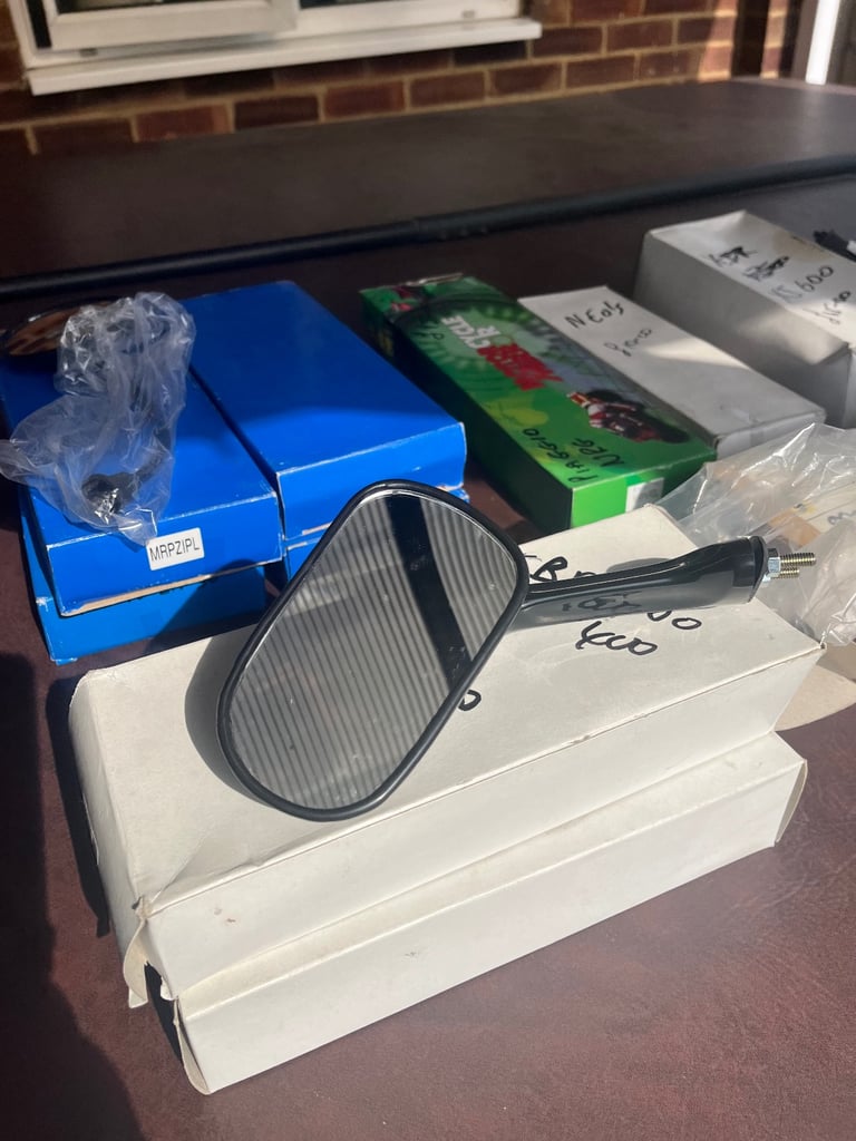 MOTORCYCLE/SCOOTER MIRRORS JOB LOT 