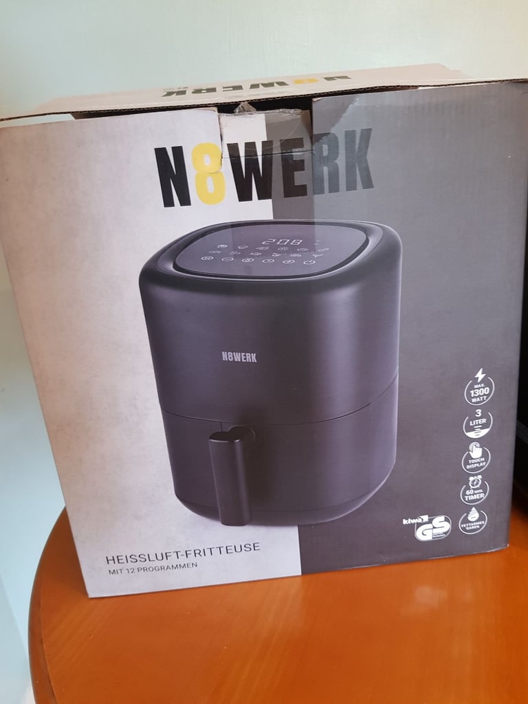 Digtal Air Fryer 3L,1300W