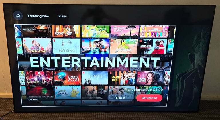 Samsung SMART tv 75 inch 4k UHD Fully Working order  