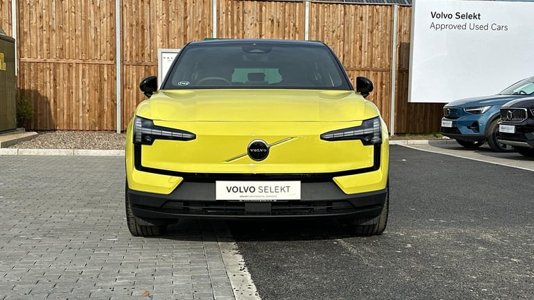 2025 Volvo EX30 315kW Twin Motor Performance Plus 69kWh 5dr Auto ESTATE ELECTRIC Automatic