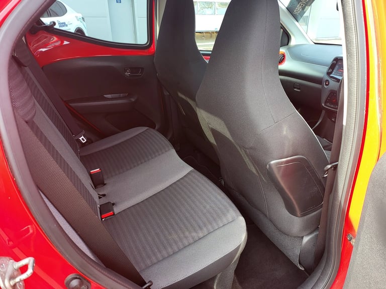 2019 Toyota AYGO VVT-I X-TREND X-SHIFT Hatchback PETROL Manual