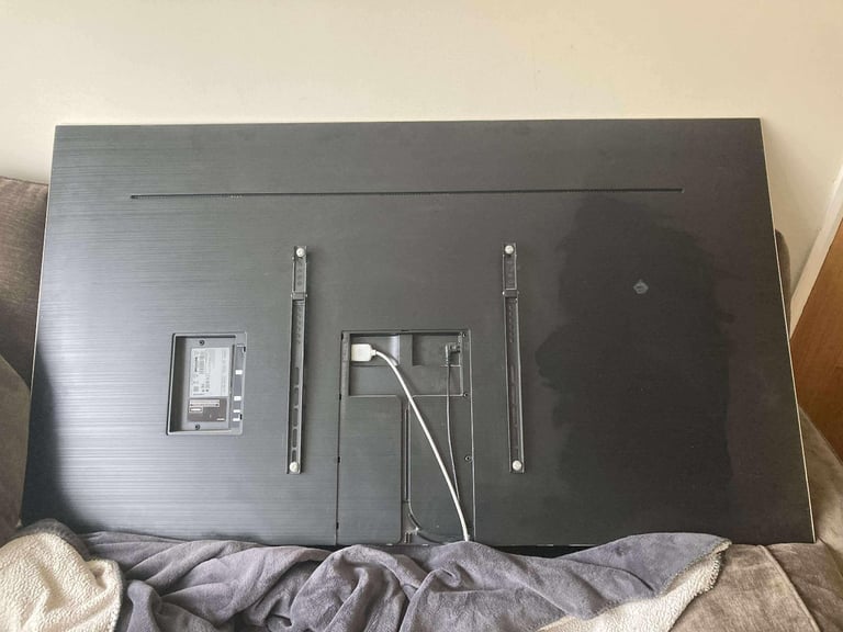Samsung 65 inch TV